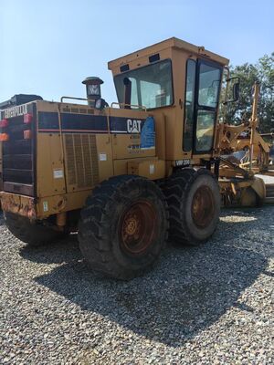Orijinal Renkli Kullanılmış CAT 140H Motor Grader Adapte edilebilir Kılıç Hareketiyle