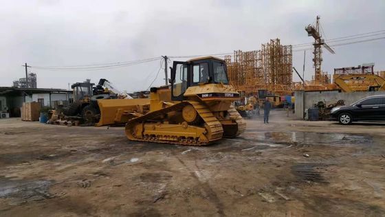 Caterpillar D6M LGP Crawler Montajlı Buldozer İkinci El Yüksek Sürücü