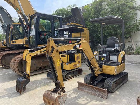 Caterpillar 301.5CR İkinci El Ekskavatör Mini Boyutlu Orijinal Renkli