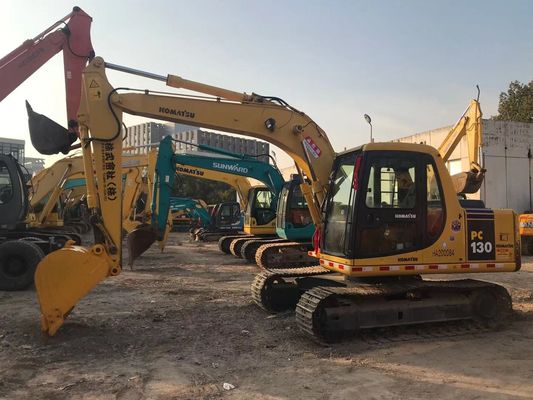 Enerji tasarrufu kullanılmış Komatsu PC130 6 Crawler Yüksek istikrarlılık Orijinal renk
