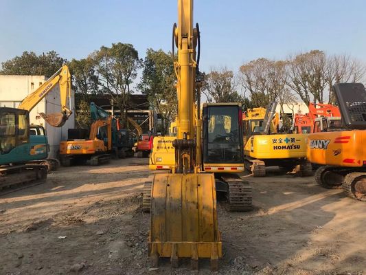 Enerji tasarrufu kullanılmış Komatsu PC130 6 Crawler Yüksek istikrarlılık Orijinal renk
