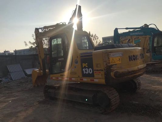 Enerji tasarrufu kullanılmış Komatsu PC130 6 Crawler Yüksek istikrarlılık Orijinal renk