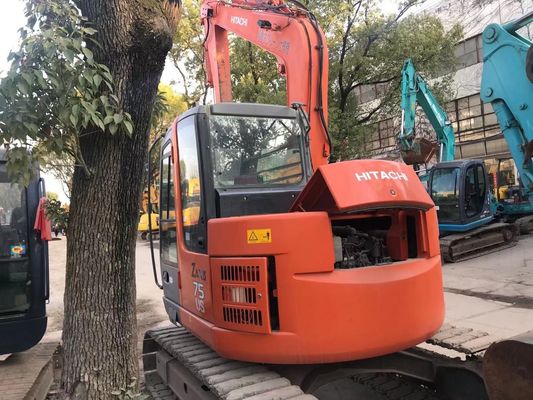 Japonya Kullanılmış Ekskavatör ZX75US-3 Enerji tasarruflu Hitachi Crawler Ekskavatörü