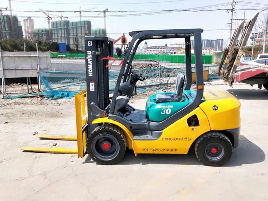 3 Ton Komatsu Kullanılmış Forklift Kamyonu Orijinal Japonya Kullanılmış 3 Ton Forklift
