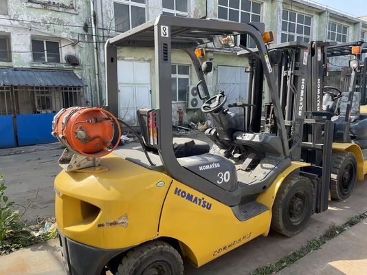 Kullanılmış Komatsu 3 Ton Gaz Forklift İyi durumda Kullanılmış 3 Ton Forklift