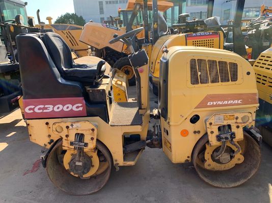 Kullanılmış CC300G Dynapac Çift Davullu Roller İyi Durum Sabit İşlem