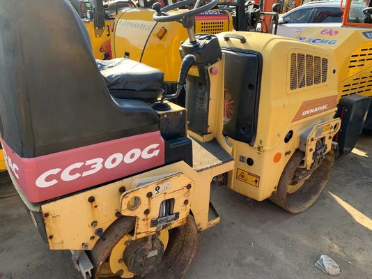 Kullanılmış CC300G Dynapac Çift Davullu Roller İyi Durum Sabit İşlem
