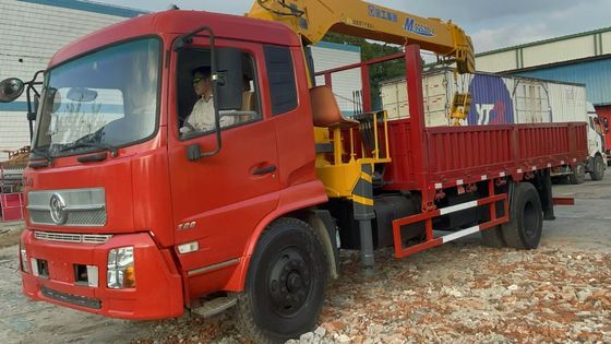 8 tonluk XCMG SQS200-4 Kamyon DongFeng Kamyonu ile monte edilmiş kullanılmış vinç 2019 yılı