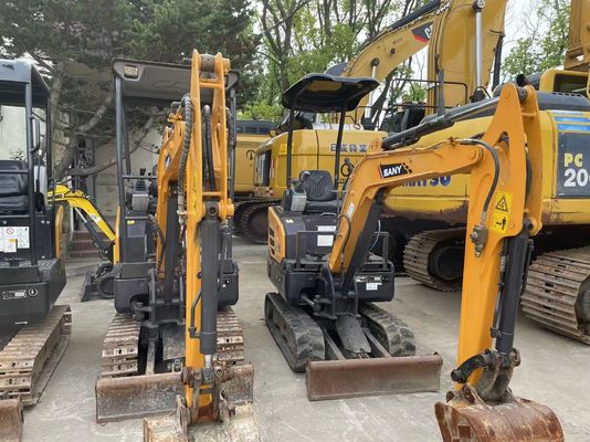Kullanılmış SANY SY16C mini kazıcı bahçede çalışmak için sorunsuz çalışma