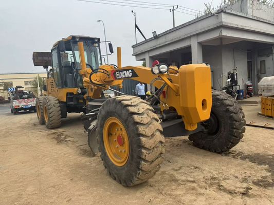 6 Drive Motor Grader 2023 Yıl Kullanılan XCMG GR2153 Motor Grader İnşaat için Yakıt Verimliliği