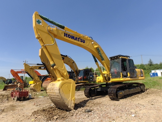 Mükemmel durumda. Eski Komatsu PC360-7 kazıcı.