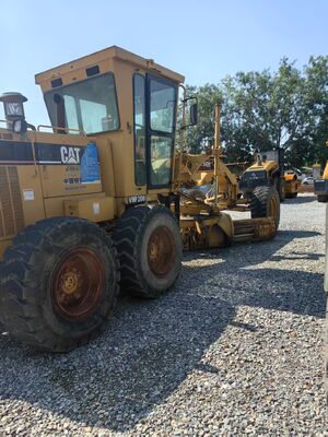 Orijinal Renkli Kullanılmış CAT 140H Motor Grader Adapte edilebilir Kılıç Hareketiyle
